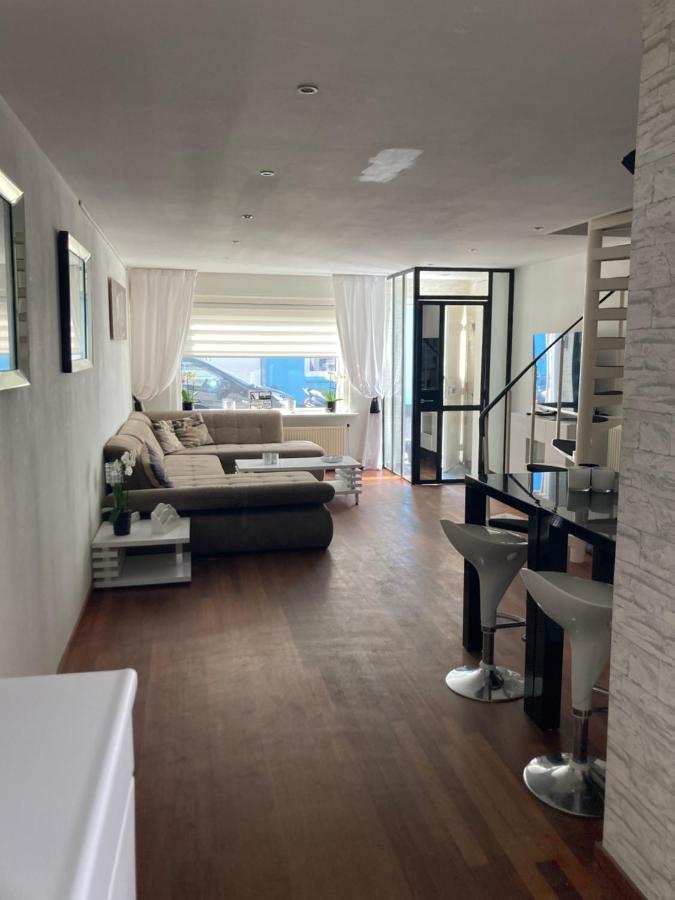 Beach House Hollywood Apartment ซานด์โวร์ต ภายนอก รูปภาพ